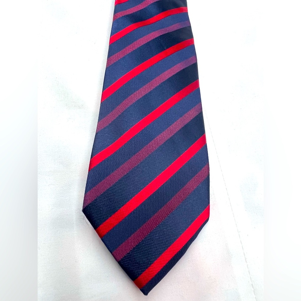 Men’s tie